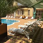 Hotel Beatris Family House