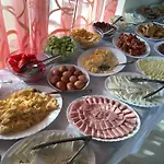 Beatris Family House