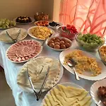 Hotel Beatris Family House