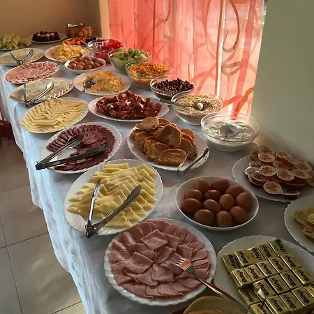 Beatris Family House Hotel