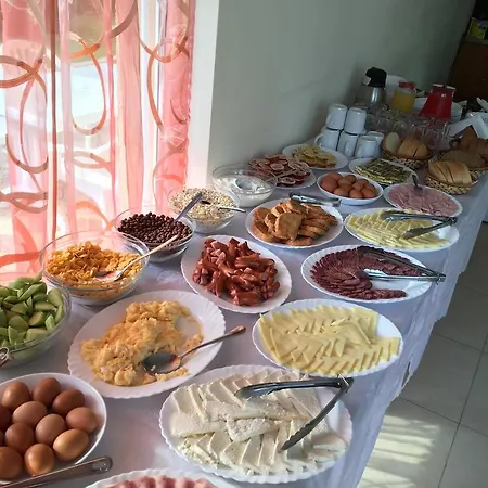 Beatris Family House 3* ساني بيتش